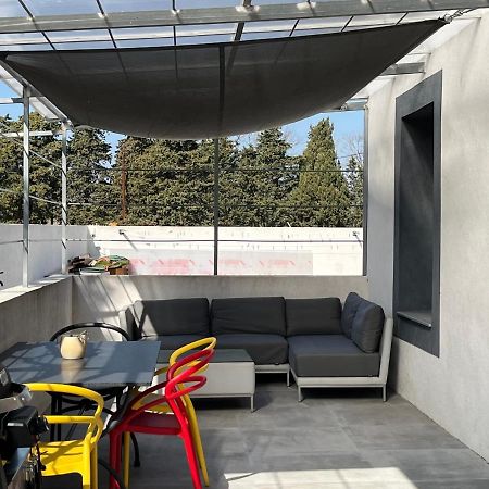 Aux 3 Domaines T2 Avec Terrasse Διαμέρισμα Ιέρ Εξωτερικό φωτογραφία